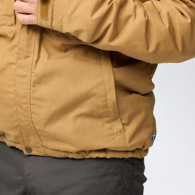 skogso_padded_jacket_m_82279-232_o_model_fjr.jpg